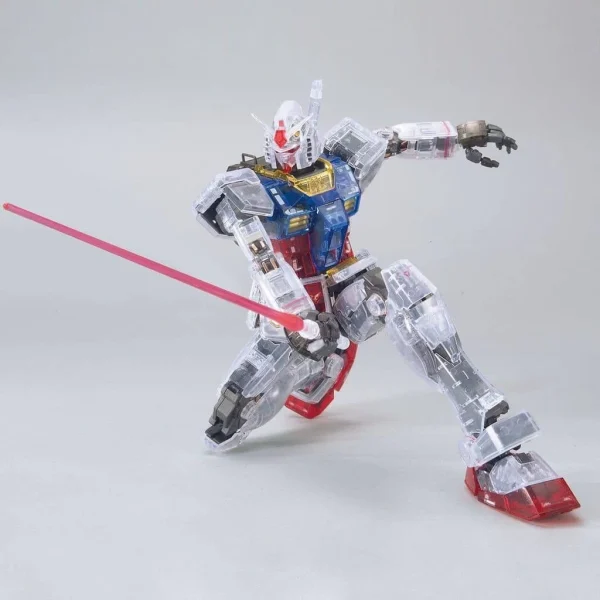 MG 1/100 RX-78-2 GUNDAM 3.0 (CLEAR COLOR) 5