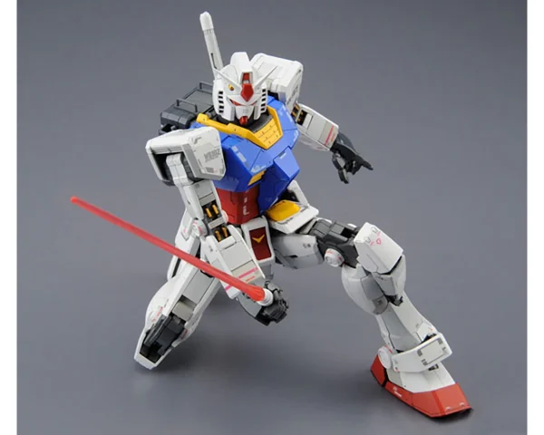 MG 1/100 RX-78-2 GUNDAM VER. 3.0 7