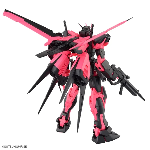 MG 1/100 AILE STRIKE GUNDAM Ver.RM (Recirculation Color / Neon Pink) (GAT-X105+AQM/E-X01) 8