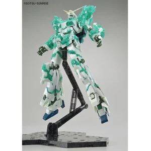 MG 1/100 UNICORN GUNDAM (LUMINOUS CRYSTAL BODY) 14