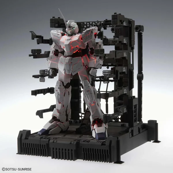 MGEX 1/100 RX-0 UNICORN GUNDAM VER. KA [PREMIUM BOX] 3