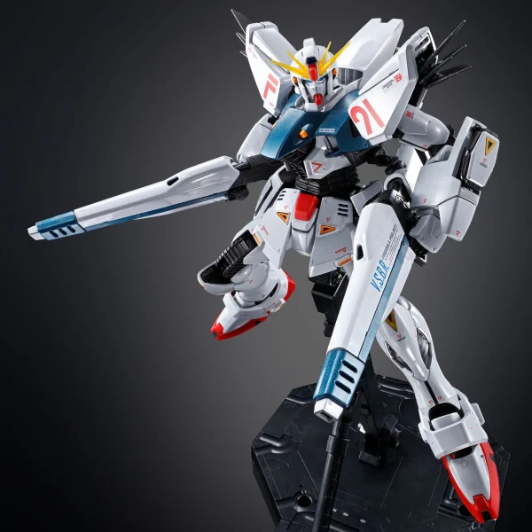 MG 1/100 GUNDAM F91 VER.2.0 [TITANIUM FINISH] 1