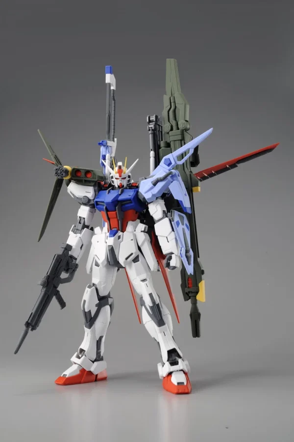 MG 1/100 LAUNCHER STRIKER / SWORD STRIKER PACK POUR AILE STRIKE GUNDAM VER. RM 12